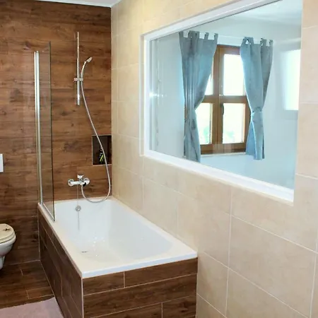 Noah - 4 Bedrooms, 4 Bathrooms, Heated Inside Pool, Jacuzzi, Sauna, Gym Kornić